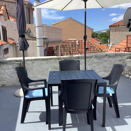 Portside Apartment Kastela Dış mekan fotoğraf