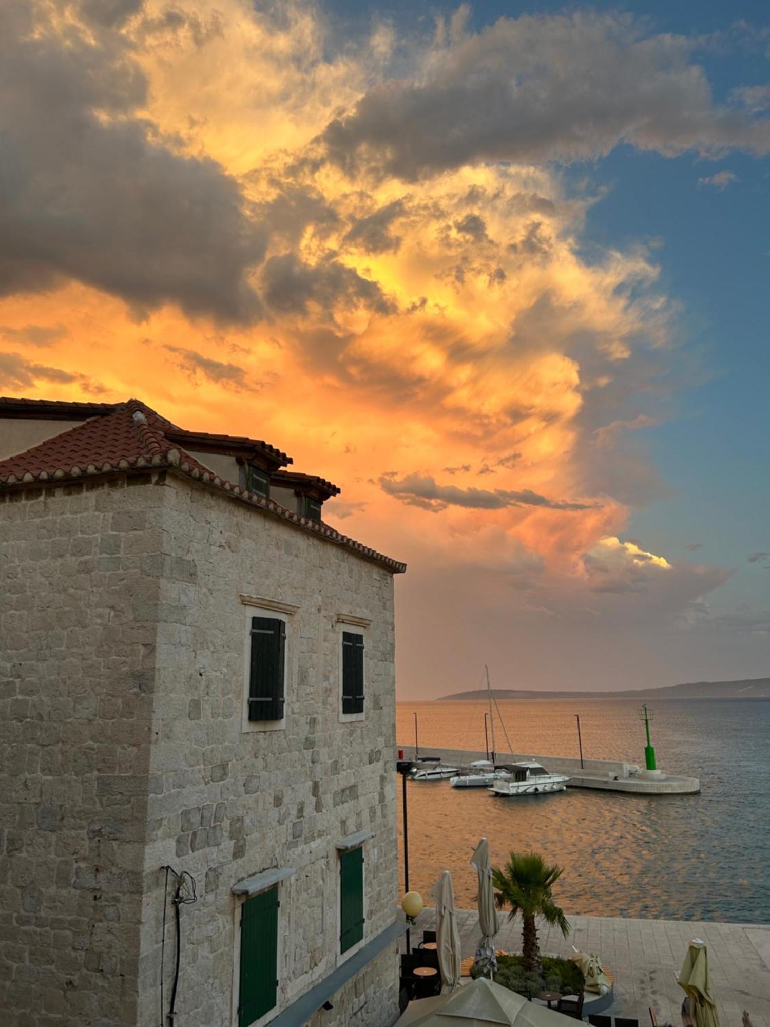 Portside Apartment Kastela Dış mekan fotoğraf